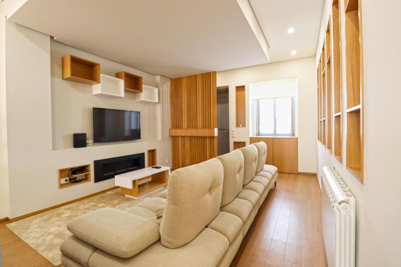 Ribeira Riverhouse - City Centre Duplex With Terrace Viana do Castelo Exterior foto