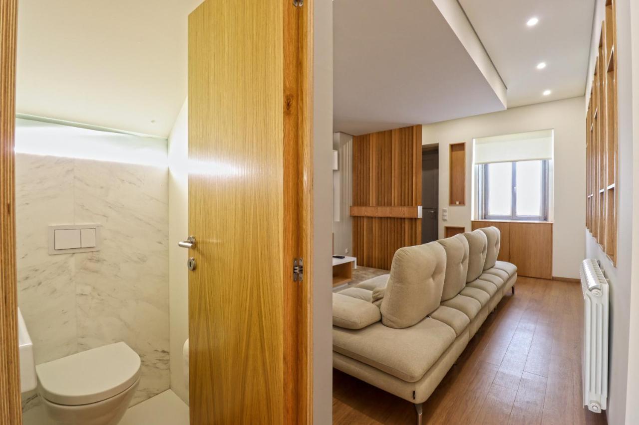 Ribeira Riverhouse - City Centre Duplex With Terrace Viana do Castelo Exterior foto